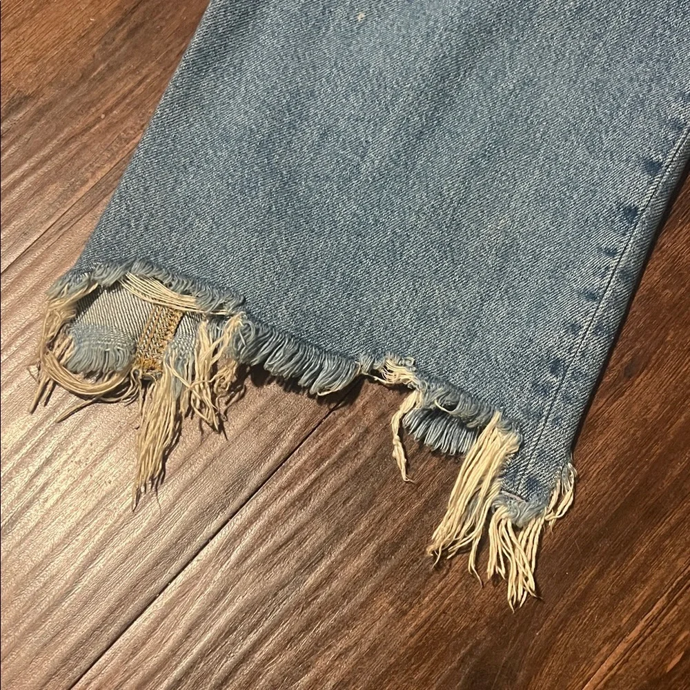 Size 32 Maggie Distressed Blue Jeans - Picture 10 of 15